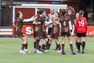 Bild 189 - wBJ FC St. Pauli - Walddoerfer SV : Ergebnis: 3:4